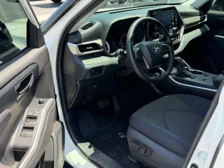 Toyota Highlander 2021 L 4dr SUV