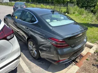 Genesis G70 2022 AWD 2.0T 4dr Sedan