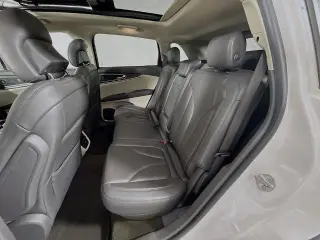 Lincoln Nautilus 2019 AWD Reserve 4dr SUV