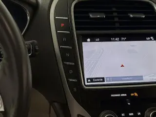 Lincoln Nautilus 2019 AWD Reserve 4dr SUV