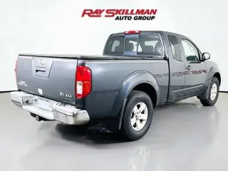 Nissan Frontier 2012 4x4 SV V6 4dr King Cab Pickup 5A