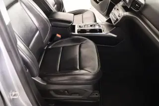 Ford Explorer 2021 AWD XLT 4dr SUV