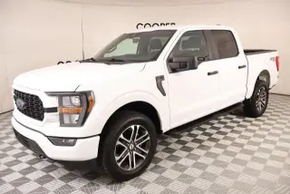 Ford F-150 2023 4x4 XL 4dr SuperCrew 5.5 ft. SB