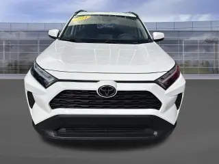 Toyota RAV4 2024 XLE 4dr SUV