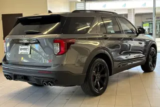Ford Explorer 2023 AWD ST 4dr SUV
