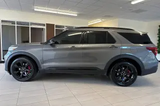 Ford Explorer 2023 AWD ST 4dr SUV