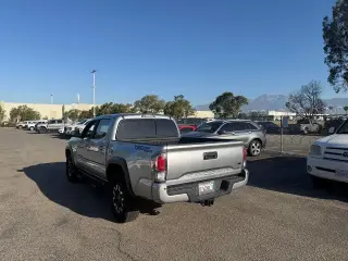 Toyota Tacoma 2022 4x2 TRD Off-Road 4dr Double Cab 5.0 ft SB