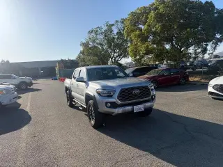 Toyota Tacoma 2022 4x2 TRD Off-Road 4dr Double Cab 5.0 ft SB
