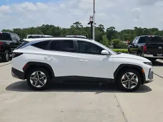 Hyundai TUCSON 2025 SEL Convenience 4dr SUV