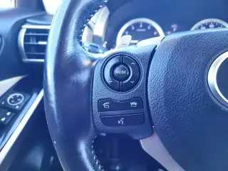 Lexus IS 200t 2016 4dr Sedan