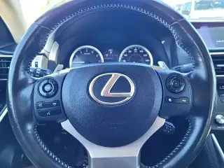 Lexus IS 200t 2016 4dr Sedan