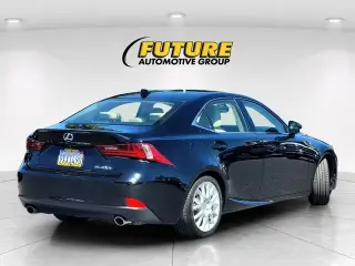 Lexus IS 200t 2016 4dr Sedan
