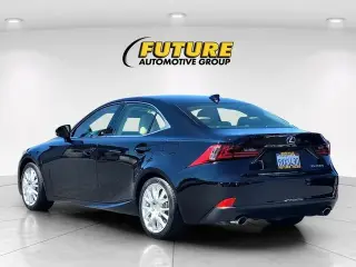 Lexus IS 200t 2016 4dr Sedan
