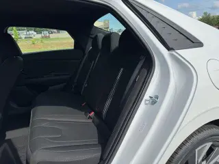 Hyundai ELANTRA Hybrid 2025 SEL Sport 4dr Sedan
