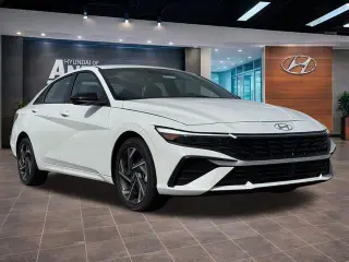 Hyundai ELANTRA Hybrid 2025 SEL Sport 4dr Sedan
