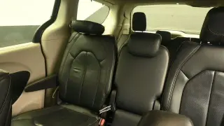 Chrysler Pacifica 2018 Touring L Plus 4dr Mini-Van