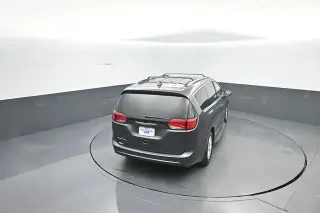 Chrysler Pacifica 2018 Touring L Plus 4dr Mini-Van