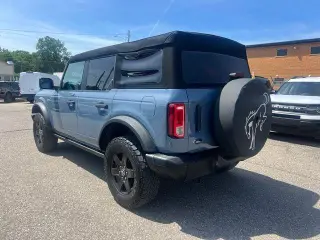Ford Bronco 2023 4x4 Everglades Advanced 4dr SUV