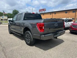 Ford F-150 2023 4x4 XL 4dr SuperCrew 5.5 ft. SB