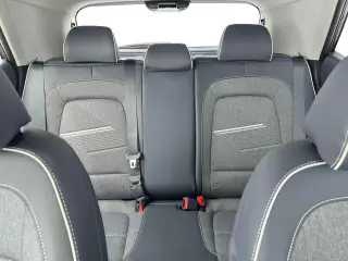 Hyundai VENUE 2025 Limited 4dr Crossover