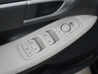 Hyundai SONATA Hybrid 2025 SEL 4dr Sedan