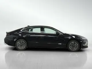 Hyundai SONATA Hybrid 2025 SEL 4dr Sedan