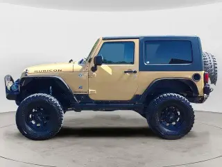 Jeep Wrangler 2013 4x4 Rubicon 10th Anniversary 2dr SUV