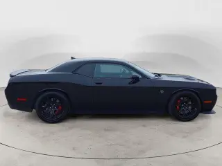 Dodge Challenger 2016 SRT Hellcat 2dr Coupe