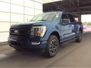 Ford F-150 2023 4x4 Lariat 4dr SuperCrew 5.5 ft. SB