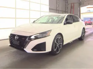 Nissan Altima 2023 AWD 2.5 SR 4dr Sedan
