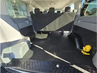 Ford Transit 2016 150 XL 3dr SWB Low Roof Passenger Van w/60/40 Passenger Side Doors