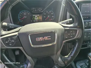 GMC Canyon 2022 4x4 AT4 4dr Crew Cab 5 ft. SB (Cloth)