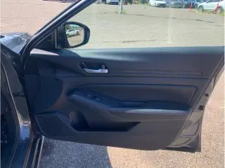 Nissan Altima 2025 2.5 SV 4dr Sedan