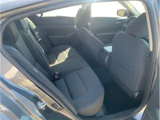 Nissan Altima 2025 2.5 SV 4dr Sedan