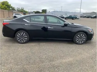Nissan Altima 2025 2.5 SV 4dr Sedan