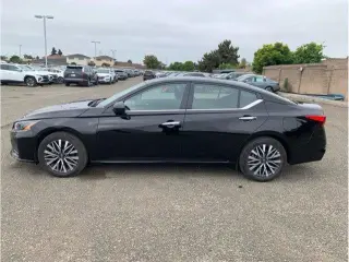 Nissan Altima 2025 2.5 SV 4dr Sedan