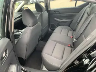 Nissan Altima 2025 2.5 SV 4dr Sedan