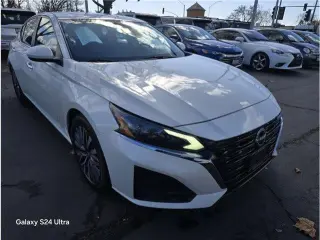Nissan Altima 2023 2.5 SV 4dr Sedan