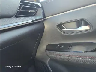 Nissan Kicks 2025 SR 4dr Crossover