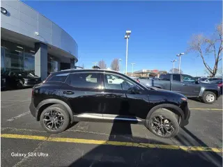 Nissan Kicks 2025 SR 4dr Crossover