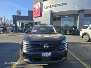 Nissan Kicks 2025 SR 4dr Crossover