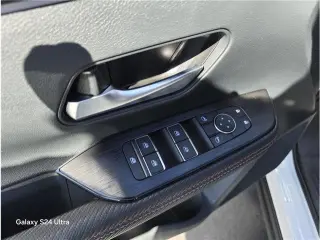 Nissan Kicks 2025 SR 4dr Crossover