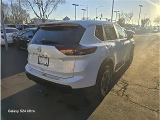Nissan Rogue 2025 SV 4dr Crossover