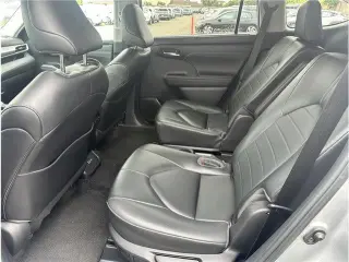 Toyota Highlander 2023 AWD L 4dr SUV