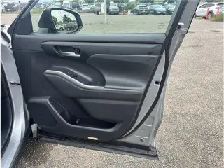Toyota Highlander 2023 AWD L 4dr SUV