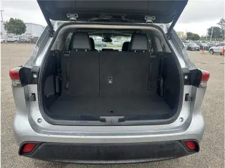 Toyota Highlander 2023 AWD L 4dr SUV