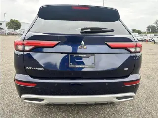 Mitsubishi Outlander 2024 SE 4dr SUV