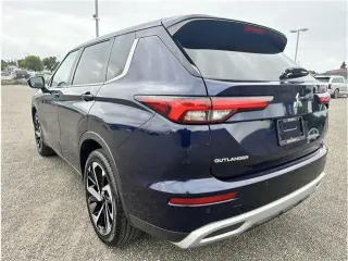 Mitsubishi Outlander 2024 SE 4dr SUV