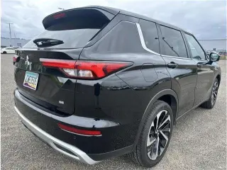 Mitsubishi Outlander 2024 SE 4dr SUV