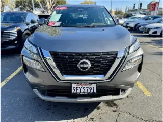 Nissan Rogue 2023 SV 4dr Crossover